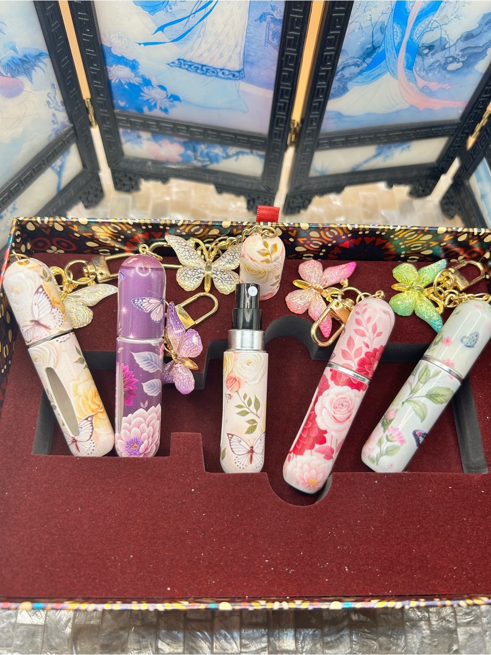 One single 5ml Mini refillable parfume/ hand sanitizer  atomizer